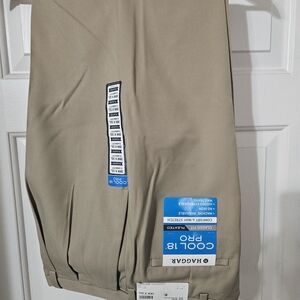 Haggar Men's Classic Fit Pleated Pants - Tan